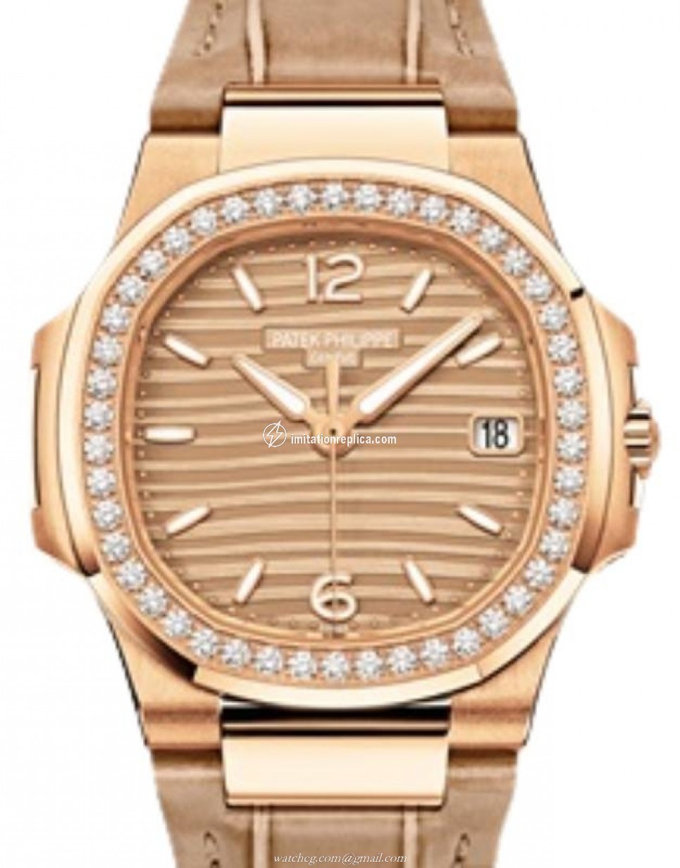Patek Philippe 7010R-012 Nautilus Ladies Quartz Golden