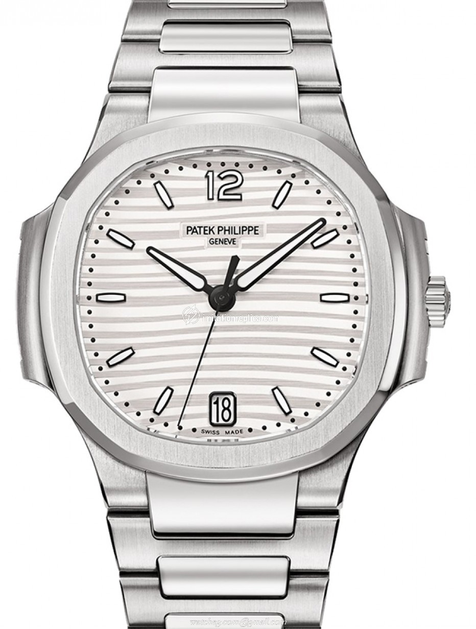 Patek Philippe 7118/1A-010 Nautilus Ladies Automatic Silver Opaline